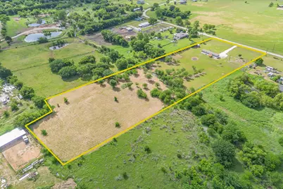 18035 Brookfield Drive, Justin, TX 76247 - Photo 24