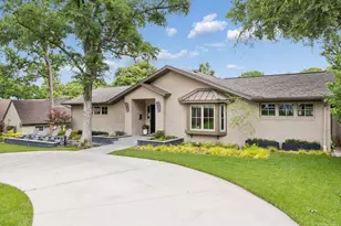 9261 Meadowglen Dr, Dallas, TX 75238 - Photo 2