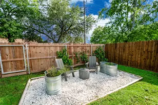 2952 Randy Ln, Farmers Branch, TX 75234 - Photo 30