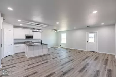 385 Kristie Path, Abilene, TX 79602 - Photo 12