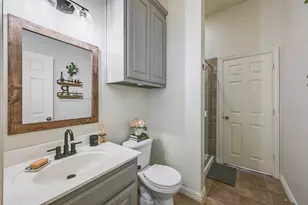 2659 Bridgewater Dr, Grand Prairie, TX 75054 - Photo 20