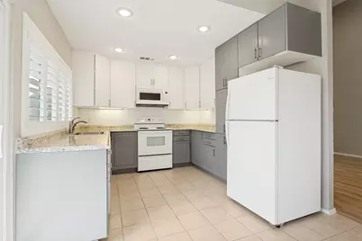 2117 Oak Brook Drive, Richardson, TX 75081 - Photo 6