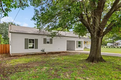502 W 6th Street, McGregor, TX 76657 - Photo 16