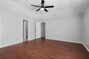 2223 Woodcreek, Carrollton, TX 75006 - Photo 18