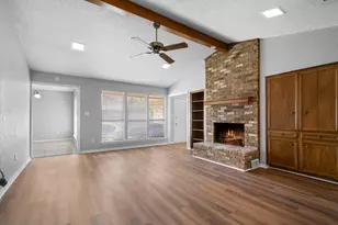 2223 Woodcreek, Carrollton, TX 75006 - Photo 8