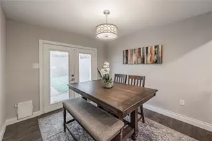 1521 Briarcrest Dr, Grapevine, TX 76051 - Photo 14