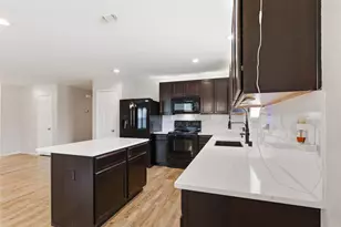 105 Honeysuckle Ct., Fate, TX 75189 - Photo 12