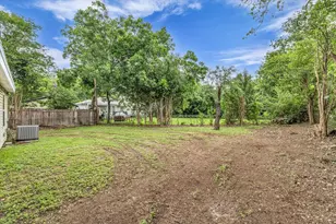 3904 James Ave, Waco, TX 76711 - Photo 26