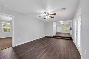 3904 James Ave, Waco, TX 76711 - Photo 4