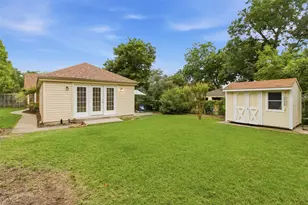 6141 Fairway Ave, Dallas, TX 75227 - Photo 30