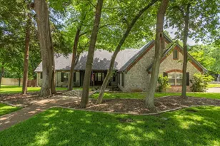3602 4 Trees Dr, Weatherford, TX 76087 - Photo 2