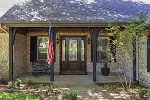 3602 4 Trees Dr, Weatherford, TX 76087 - Photo 2