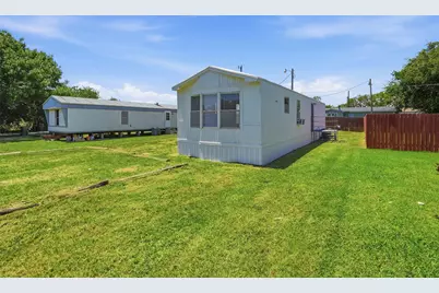 902 Flamingo, Granbury, TX 76049 - Photo 24