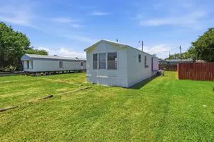 902 Flamingo, Granbury, TX 76049 - Photo 24