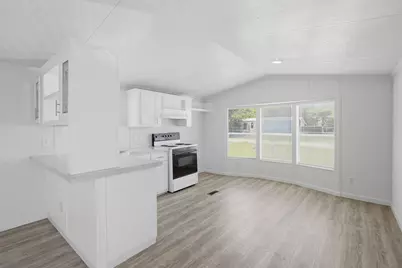 902 Flamingo, Granbury, TX 76049 - Photo 8