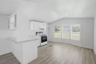 902 Flamingo, Granbury, TX 76049 - Photo 8
