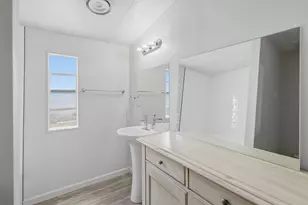 902 Flamingo, Granbury, TX 76049 - Photo 20