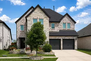 1310 Crescent Ln, Prosper, TX 75078 - Photo 2