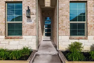 12329 Hulson Trl, Fort Worth, TX 76052 - Photo 6