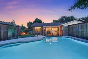 2713 Esquire Ln, Garland, TX 75044 - Photo 2