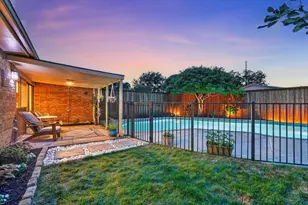 2713 Esquire Ln, Garland, TX 75044 - Photo 8