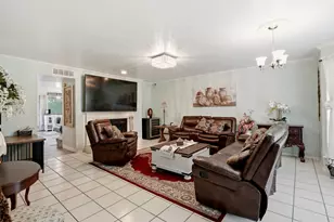 5860 Marina Dr, Garland, TX 75043 - Photo 4
