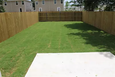 212 W Lake Street, Sherman, TX 75090 - Photo 12