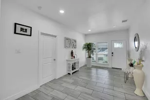 206 E Chico Dr, Garland, TX 75041 - Photo 4