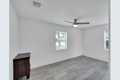 206 E Chico Drive, Garland, TX 75041 - Photo 12