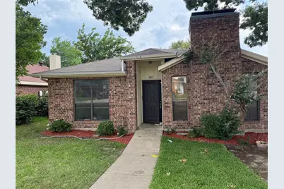 1815 Lombard Street, Garland, TX 75043 - Photo 36