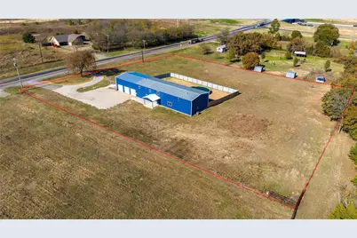 915 Ole Ambrose, Bells, TX 75414 - Photo 1