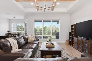 2032 Little Valley Ct, Weatherford, TX 76087 - Photo 6