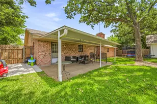 510 Spring Meadow St, Stephenville, TX 76401 - Photo 22