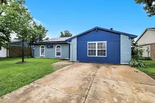 1509 California Trail, Grand Prairie, TX 75052 - Photo 1