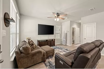 4804 Tradition Street, Haltom City, TX 76117 - Photo 8
