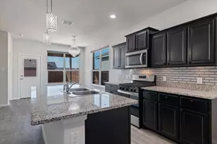 413 Drowsy Water Trl, Fort Worth, TX 76131 - Photo 6