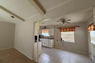 106 Pebble Creek Dr, Red Oak, TX 75154 - Photo 6