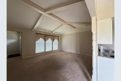 106 Pebble Creek Drive, Red Oak, TX 75154 - Photo 4