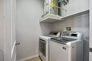 950 Henderson St, Fort Worth, TX 76102 - Photo 14
