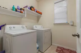 1109 Mist Flower Dr, Little Elm, TX 75068 - Photo 12
