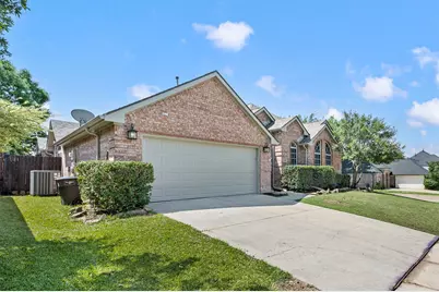 8050 Mount Shasta Circle, Fort Worth, TX 76137 - Photo 2
