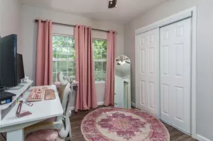 224 Willow St, Hurst, TX 76053 - Photo 14