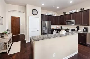 11828 Hamptonbrook Dr, McKinney, TX 75071 - Photo 2