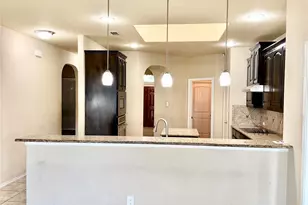 1104 Crest Ridge Dr, Glenn Heights, TX 75154 - Photo 8