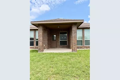 1104 Crest Ridge Drive, Glenn Heights, TX 75154 - Photo 16
