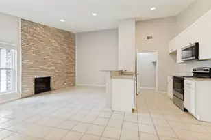 3219 Green Ridge St, Fort Worth, TX 76133 - Photo 8