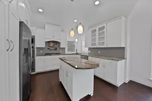 7605 Bridlewood Ct, North Richland Hills, TX 76182 - Photo 8