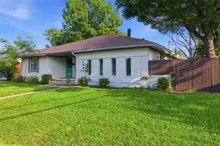 2942 Townsend Dr, Dallas, TX 75229 - Photo 2
