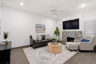 408 Josephine St, Dallas, TX 75246 - Photo 4