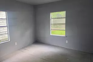 1650 E Polk St, Paris, TX 75460 - Photo 2